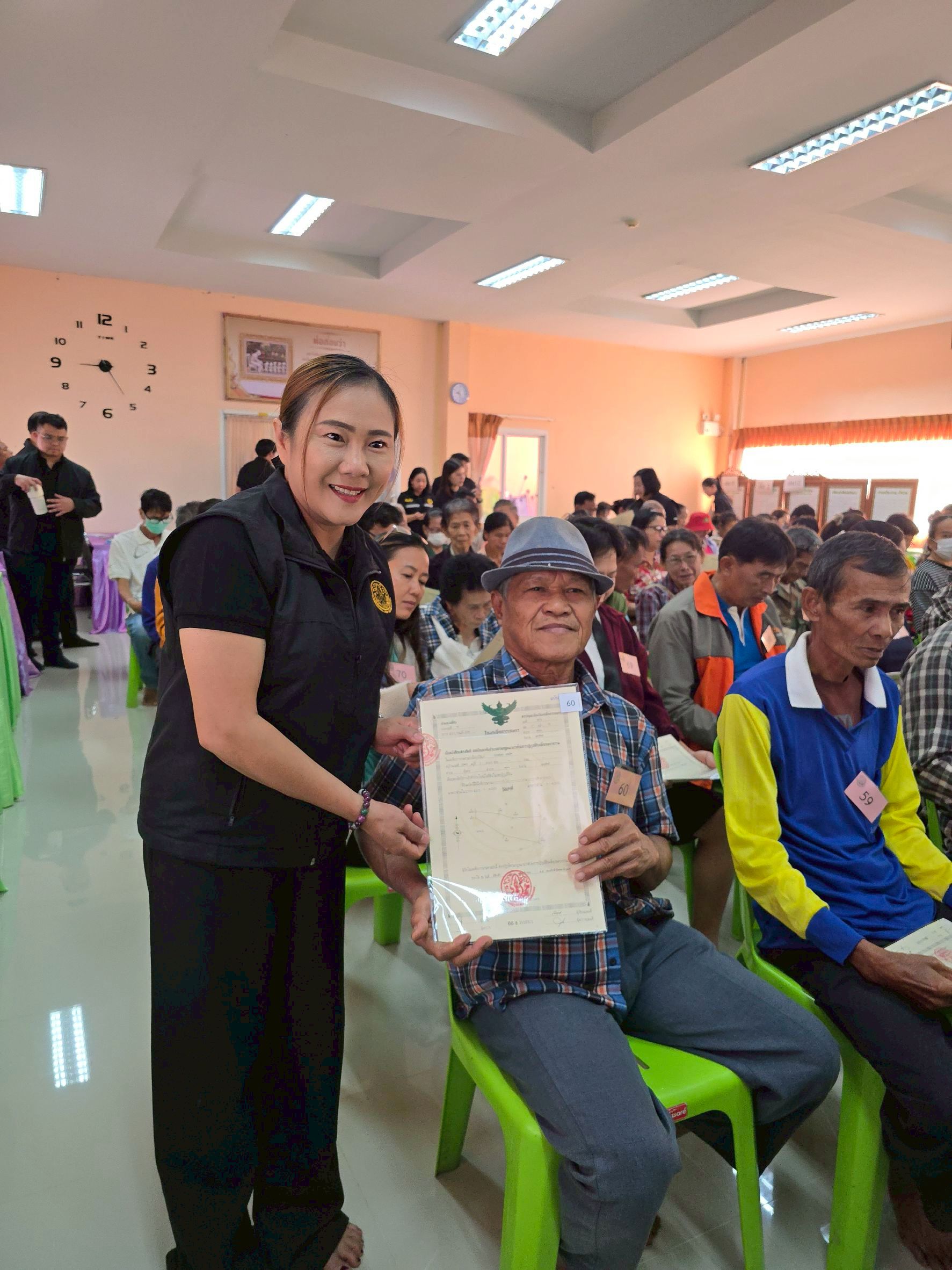 title - ส.ป.ก. อุตรดิตถ์ จัดกิจกรรมบริการประชาชน ภายใต้โครงการ “ศูนย์ปริการประชาชนเคลื่อนที่ (Mobile Unit)